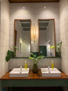 Easy Eats Cafe, Petisah